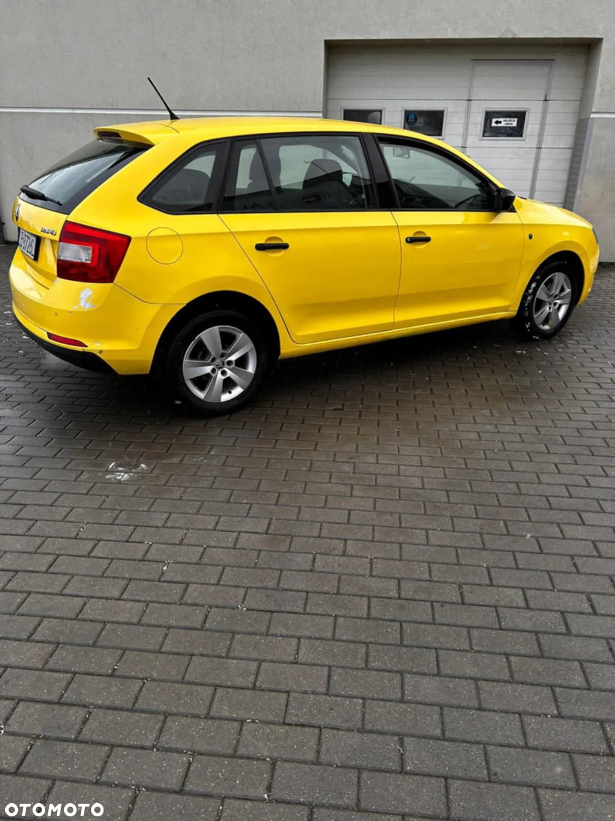 Skoda RAPID 1.6 TDI DPF Active - 8