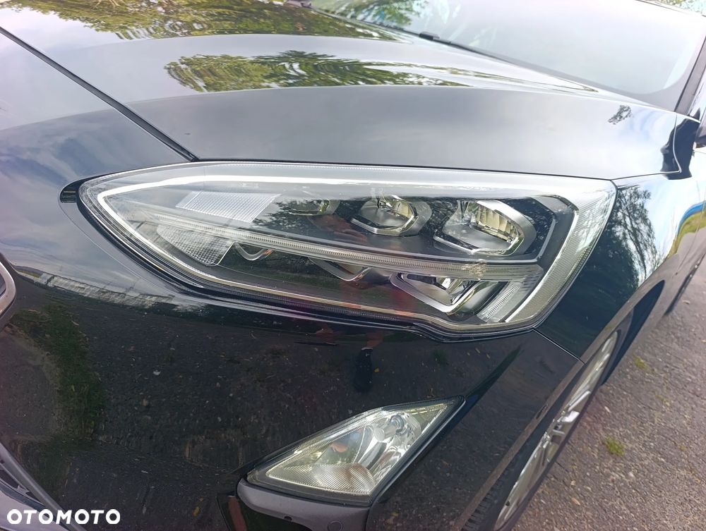 Ford Focus 1.5 EcoBlue STart-Stopp-System TITANIUM X - 12