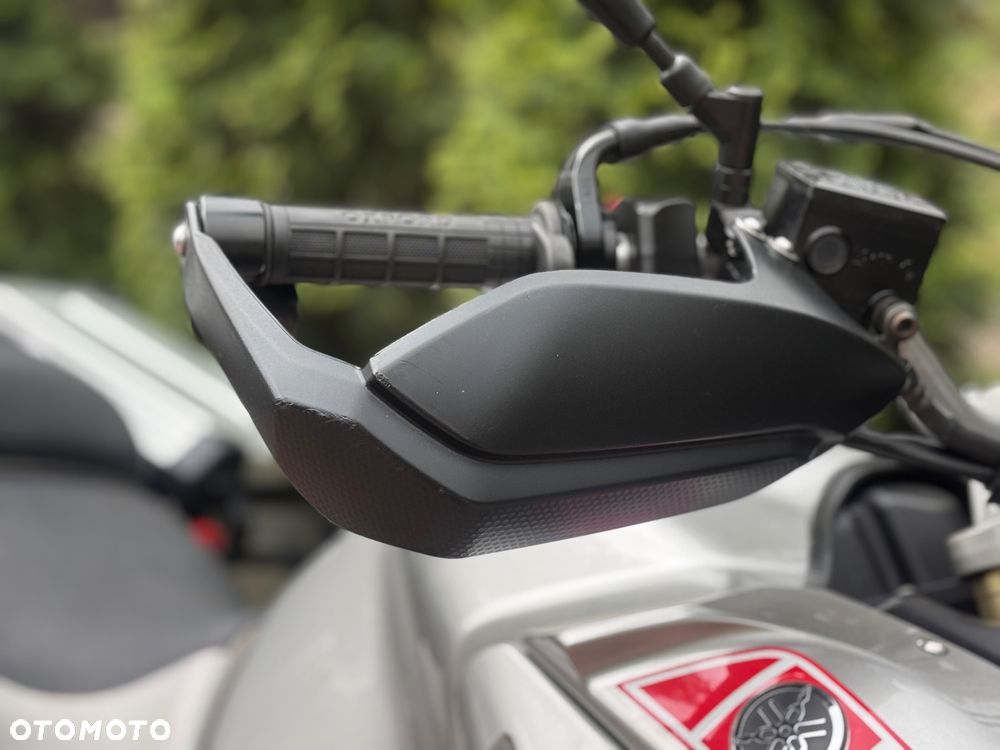 Yamaha XT - 27
