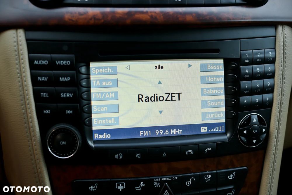 Mercedes-Benz CLS 350 CGI 7G-TRONIC - 30