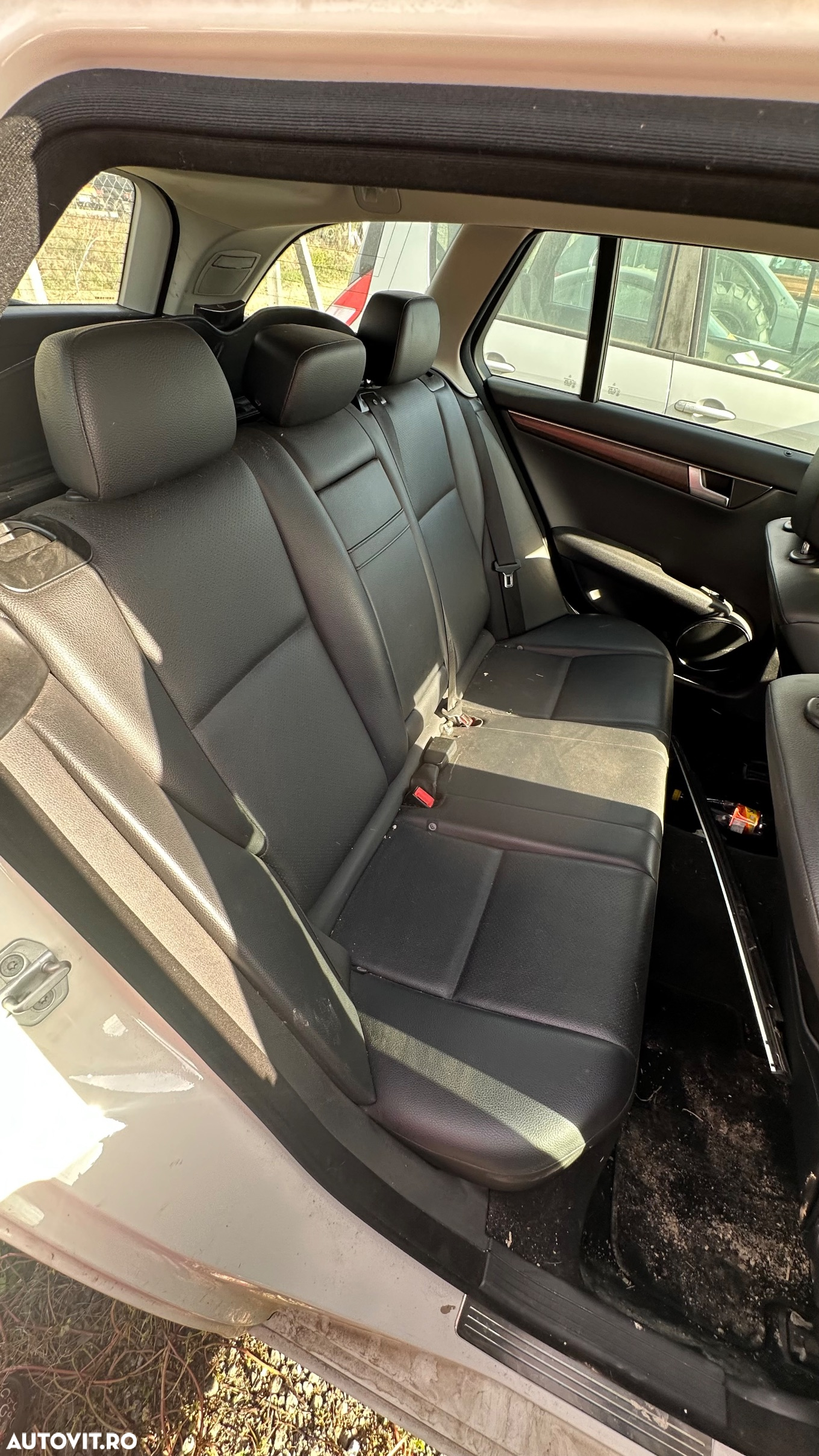 MERCEDES C W204 - 9