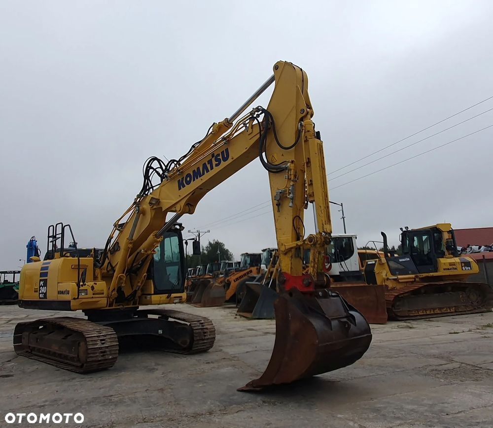 Komatsu PC240 NLC-10 - 21