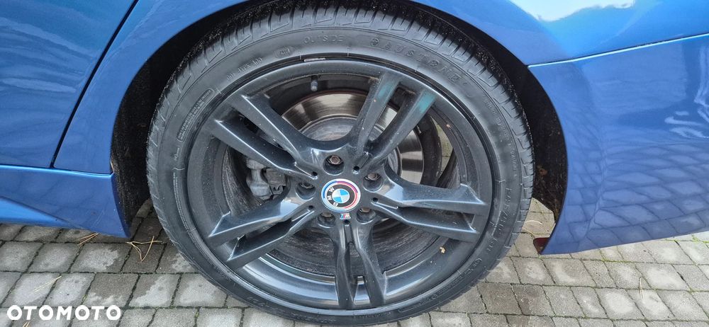 BMW Seria 3 320d - 26