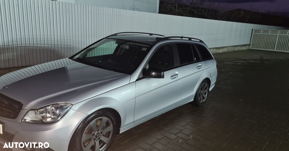 Mercedes-Benz C - 4