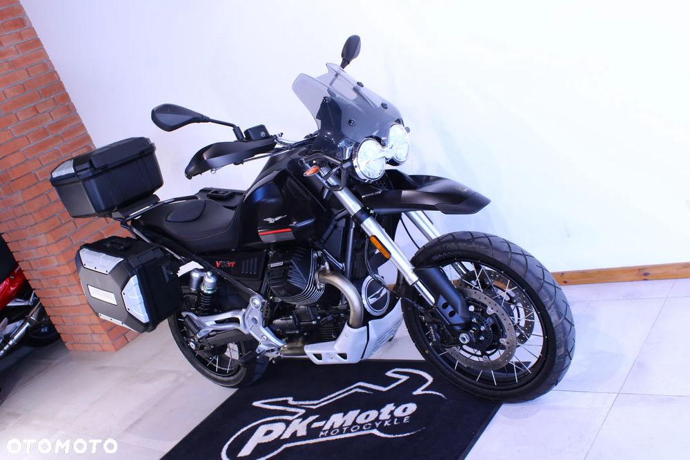 Moto Guzzi V85 - 4