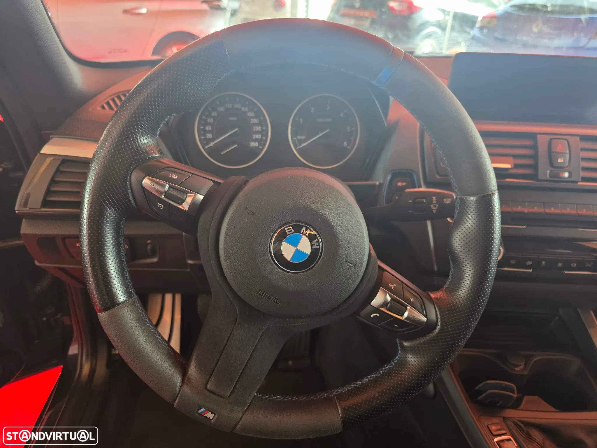 BMW 120 d Pack M - 14
