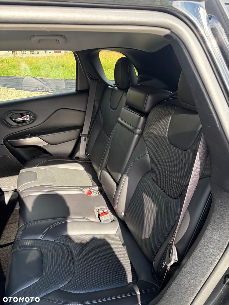 Jeep Cherokee 3.2 V6 Active Drive I Limited - 19