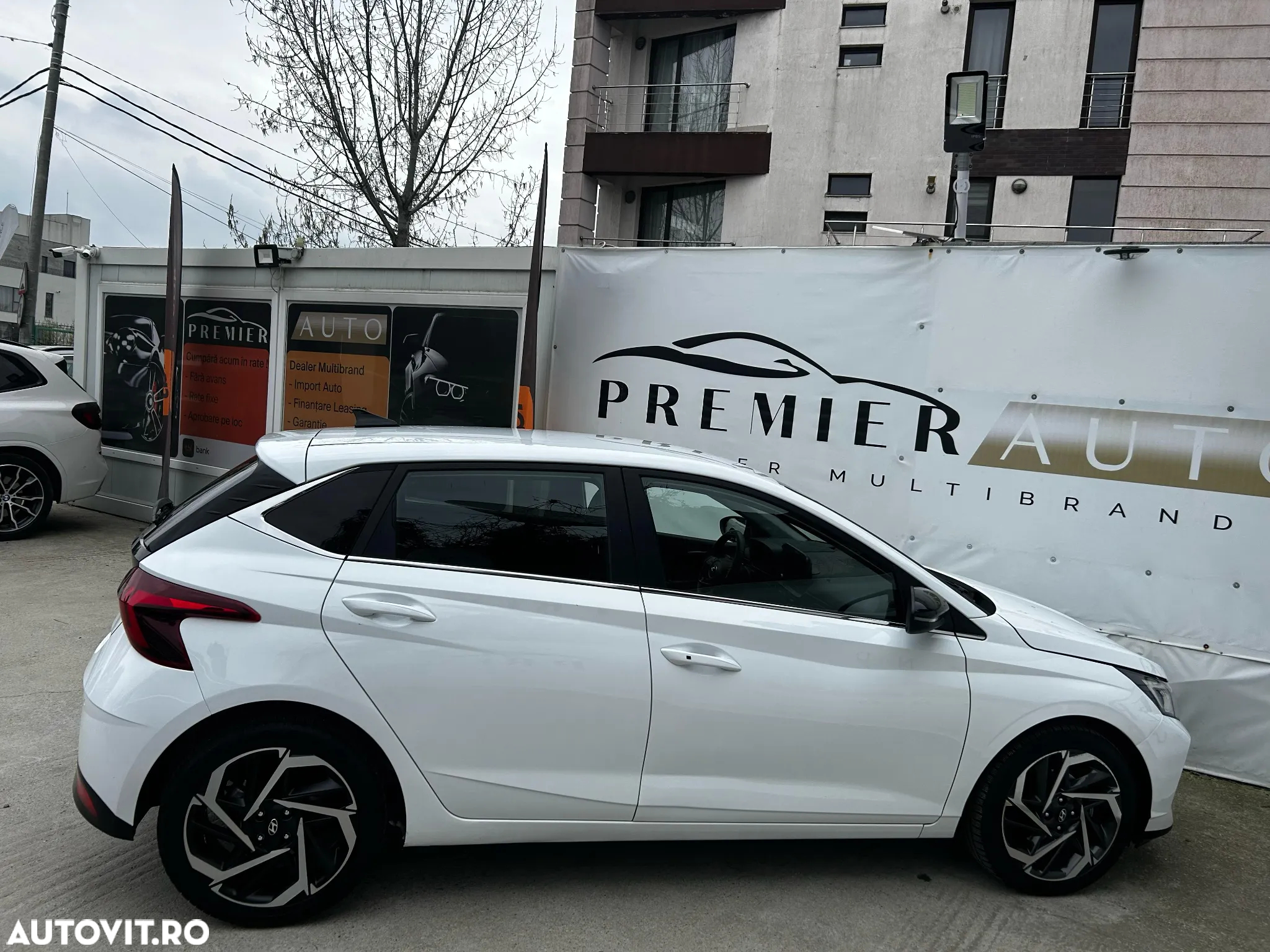 Hyundai i20 1.0 l T-GDi M-Hybrid 100CP 7DCT 5DR Led Line - 3