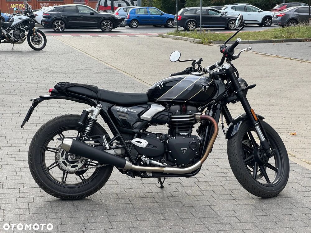 Triumph Speed Twin - 5