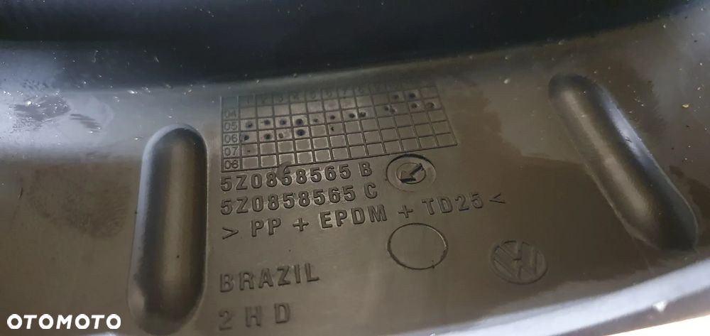Obudowa kierownicy VW Fox 5Z0858559C 5Z0858559B - 6