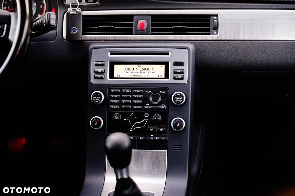 Volvo V70 2.5T Momentum - 20