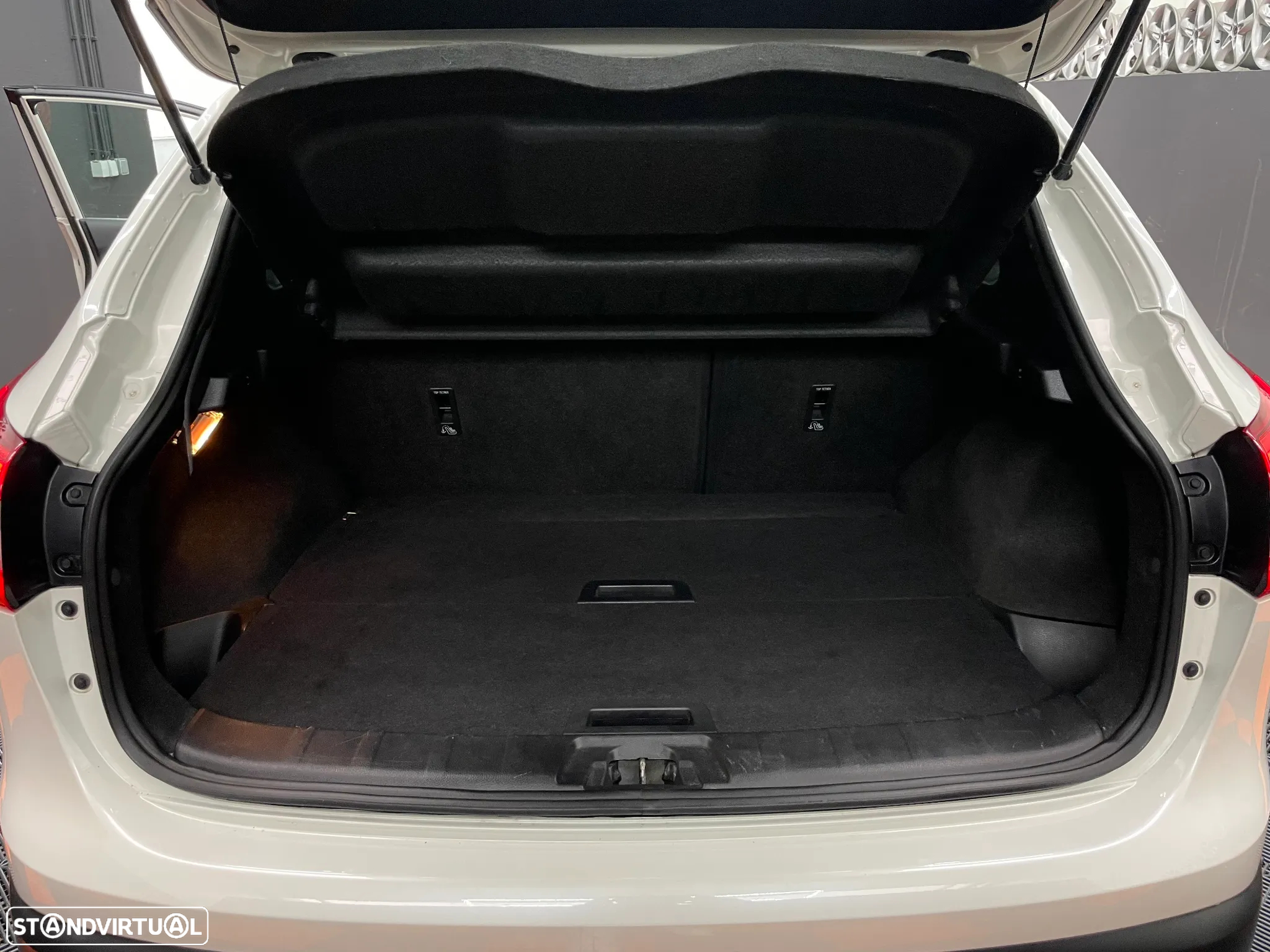 Nissan Qashqai 1.5 dCi Tekna Sport 17 129g - 23