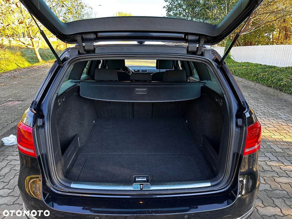 Volkswagen Passat 2.0 TDI DSG BlueMotion Technology Highline - 36