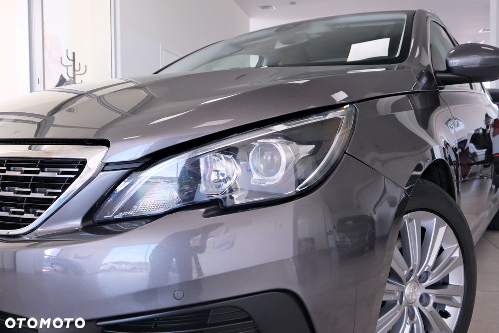 Peugeot 308 - 15