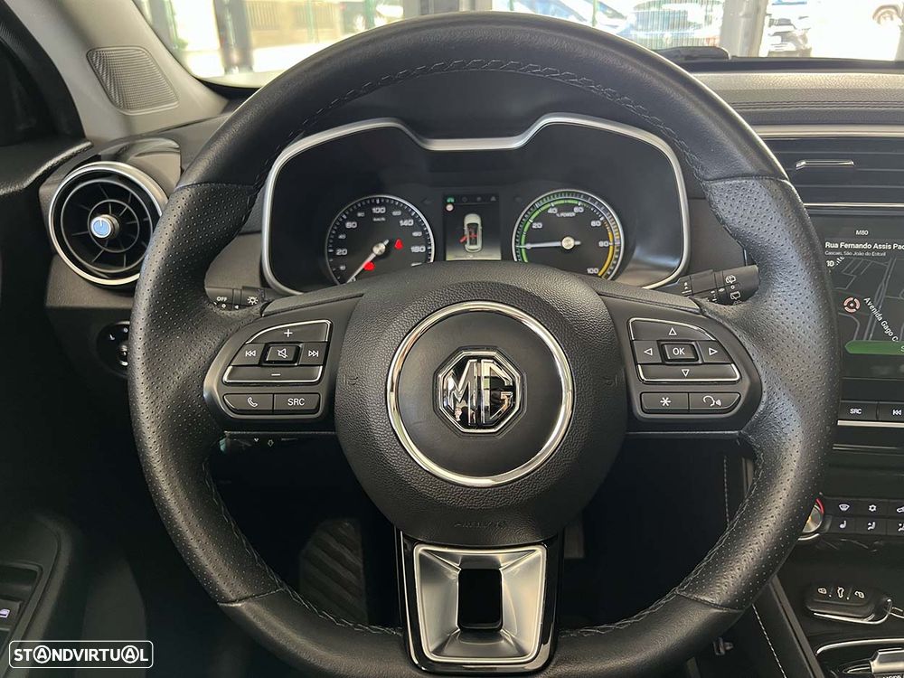 MG ZS Luxury - 10