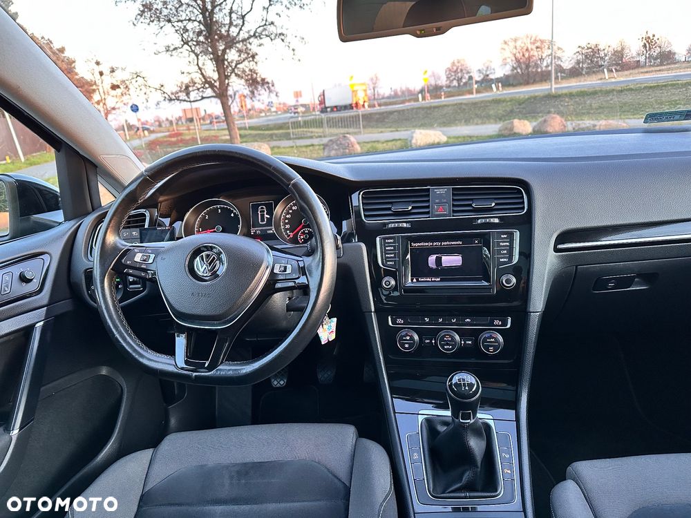 Volkswagen Golf Variant 1.6 TDI Highline - 16