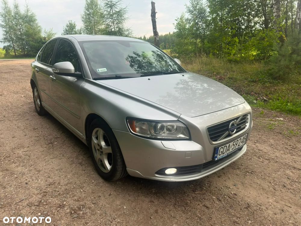 Volvo S40 D3 R-Design - 10
