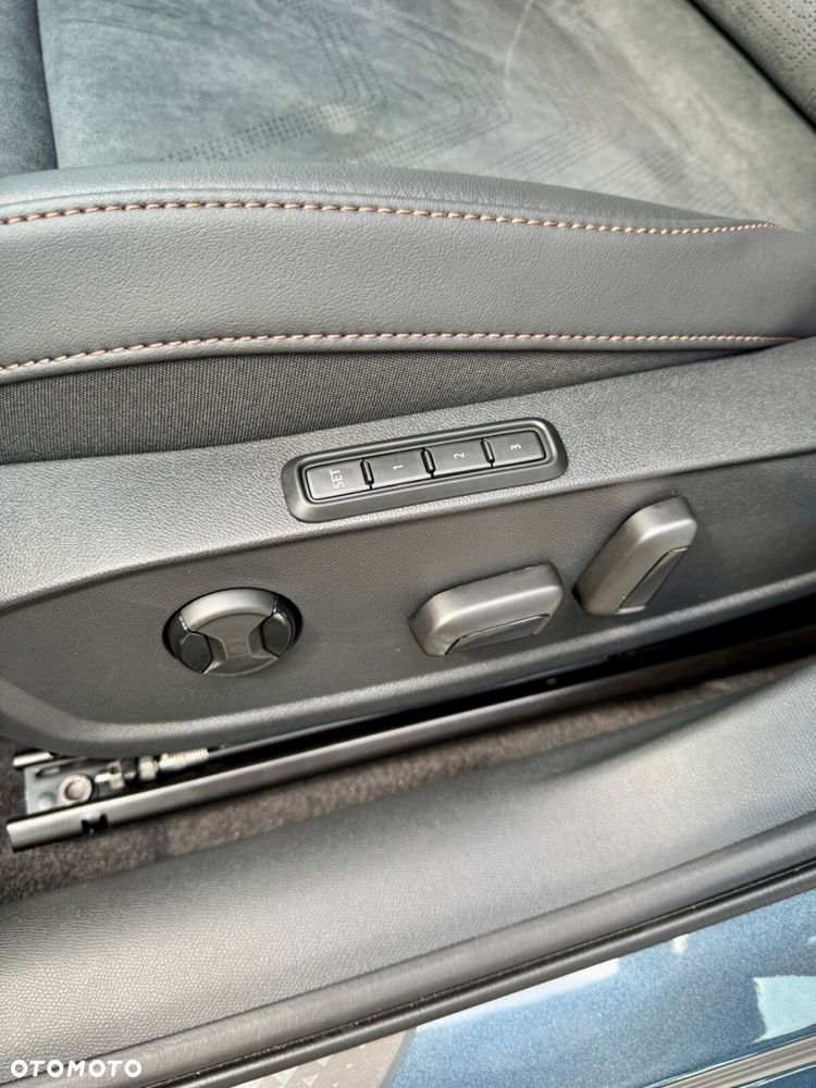 Cupra Formentor 1.5 eTSI mHEV DSG - 36