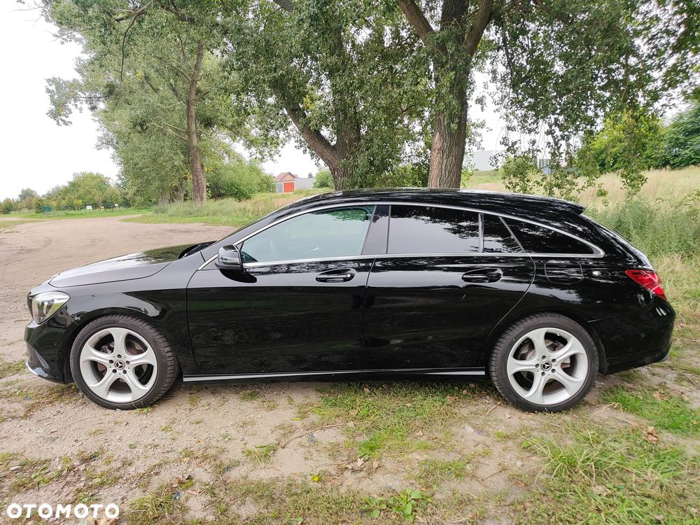 Mercedes-Benz CLA - 4