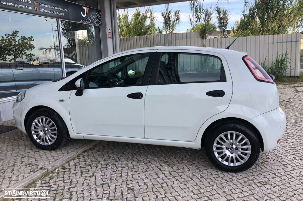 Fiat Punto 1.3 M-Jet Lounge S&S - 9