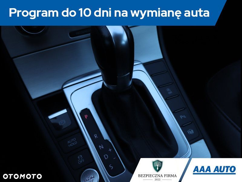 Volkswagen Passat Variant - 19