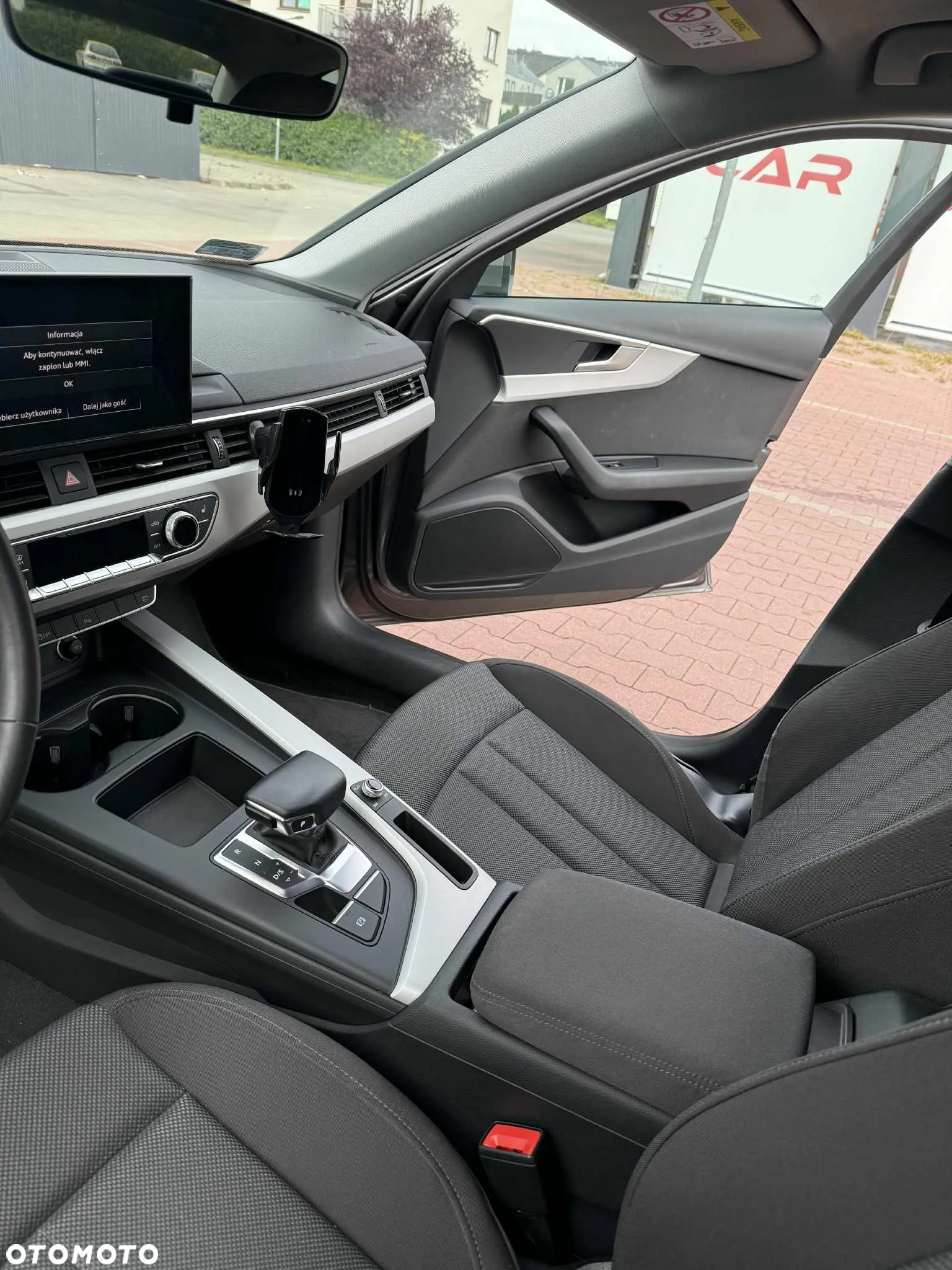 Audi A4 Limousine - 17