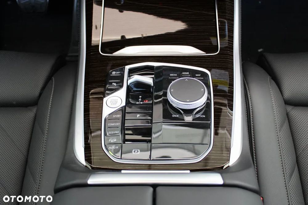 BMW X5 xDrive30d - 19