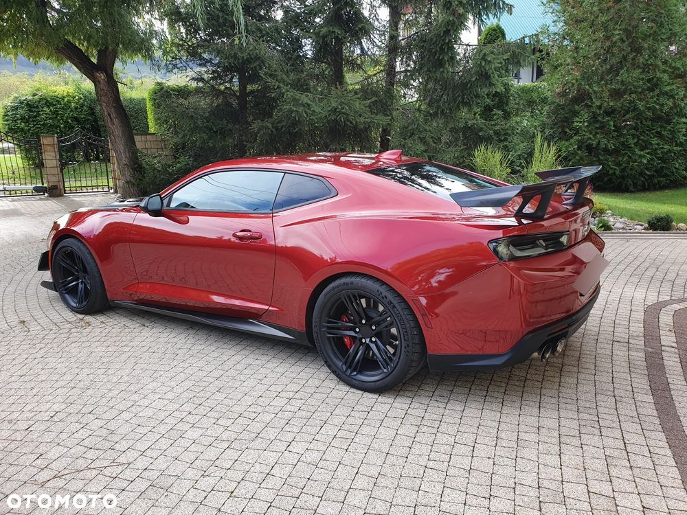 Chevrolet Camaro Coupe 6.2 V8 - 8