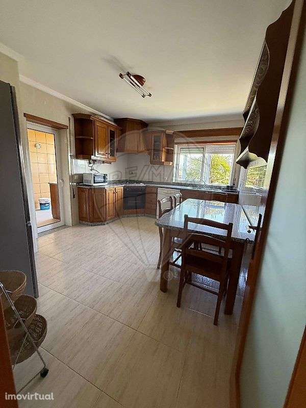 Apartamento T2 para arrendamento - Grande imagem: 3/23
