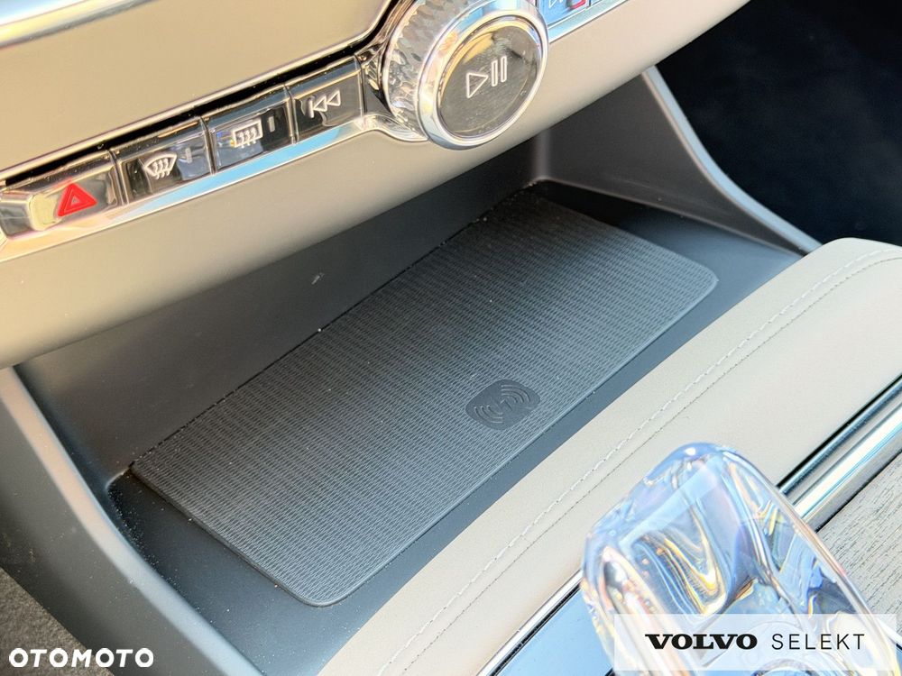 Volvo XC 90 - 25