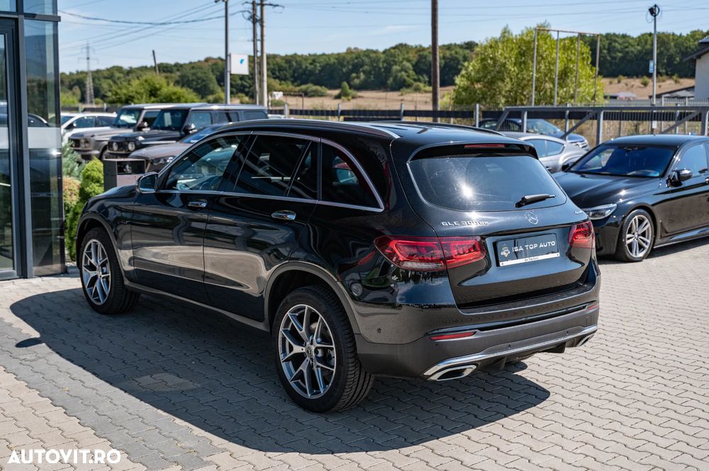 Mercedes-Benz GLC 300 de 4Matic 9G-TRONIC AMG Line - 13