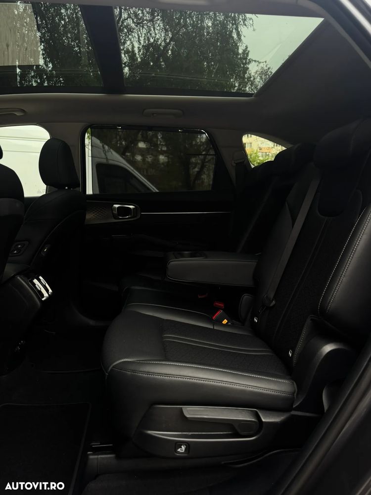 Kia Sorento 1.6 T-GDI PHEV AWD Aut. Platinum - 16