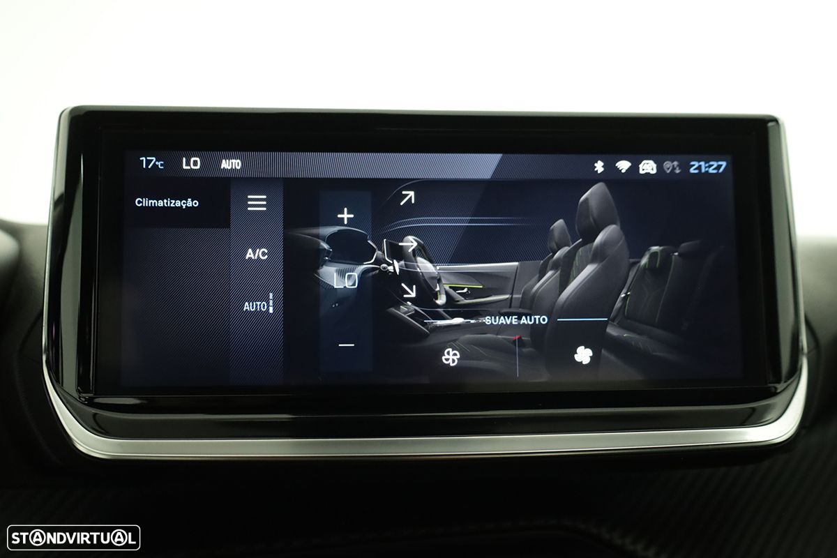 Peugeot 2008 1.2 PureTech Allure EAT8 - 11