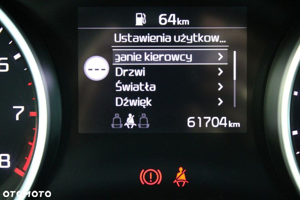 Kia Ceed - 26