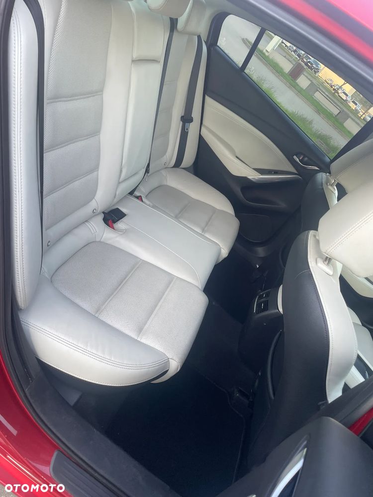Mazda 6 - 8