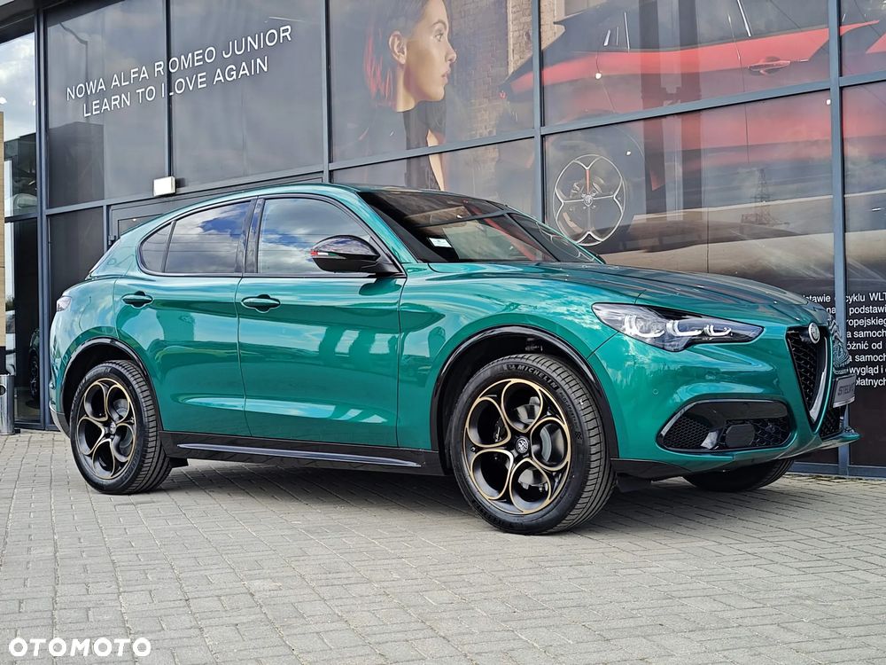 Alfa Romeo Stelvio 2.0 Turbo Intensa Q4 - 4