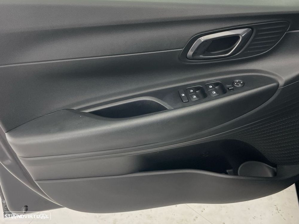 Hyundai i20 1.2 MPi Comfort - 17