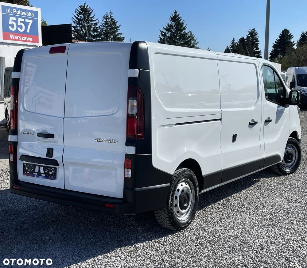 Renault Trafic - 2