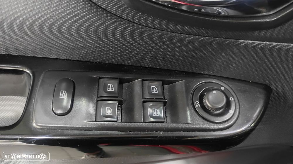 Renault Captur 1.5 dCi Sport - 41