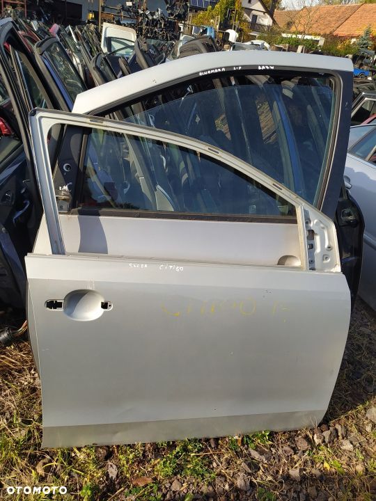 SKODA CITIGO DRZWI PRZÓD PRAWE - 1