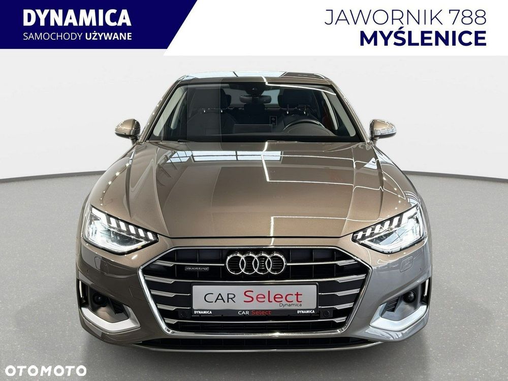 Audi A4 Limousine - 4