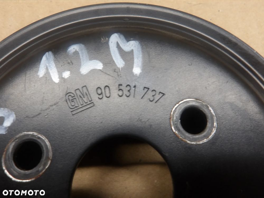 OPEL CORSA D 3D 06-10 KOŁO PASOWE POMPY WODY 90531737 - 4