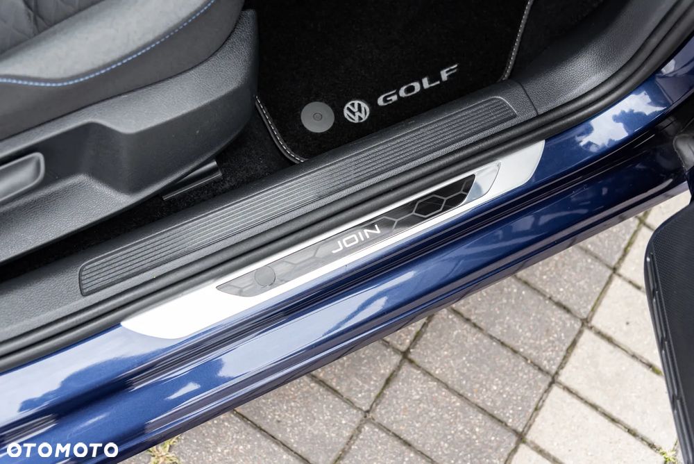 Volkswagen Golf 2.0 BlueTDI Highline - 23