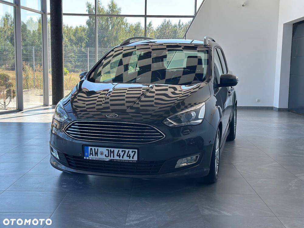Ford Grand C-MAX - 3
