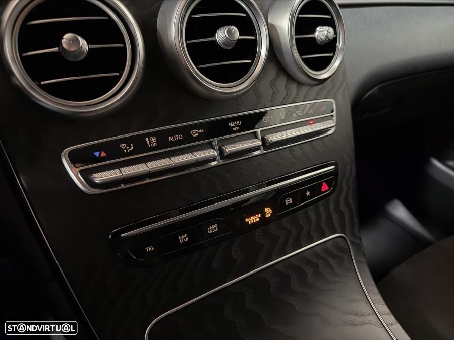 Mercedes-Benz GLC 300 de 4Matic 9G-TRONIC AMG Line - 19