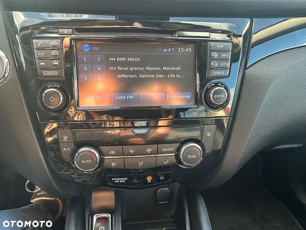 Nissan Qashqai 1.6 DCi Tekna EU6 - 15