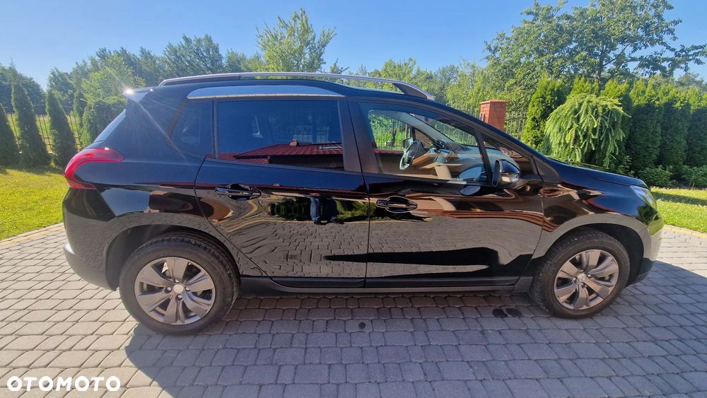 Peugeot 2008 1.2 Pure Tech Active S&S EAT6 - 3