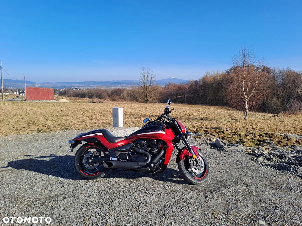 Suzuki Boulevard - 15