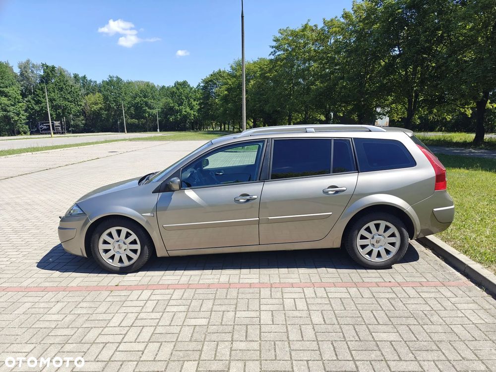 Renault Megane - 2