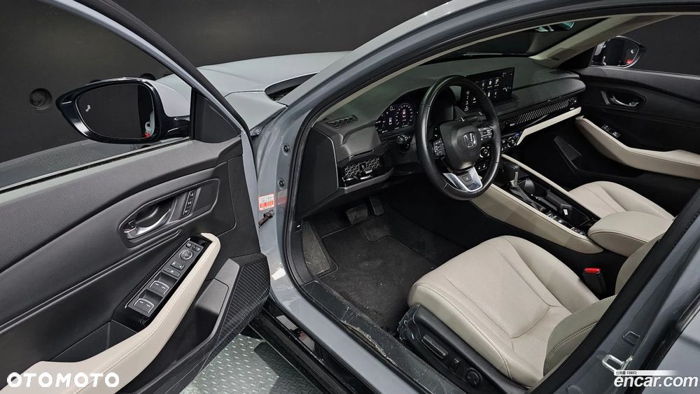 Honda Accord - 6